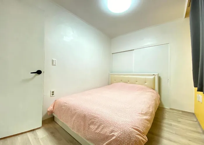 Local Station 10min Car Forest Trail Apartamento